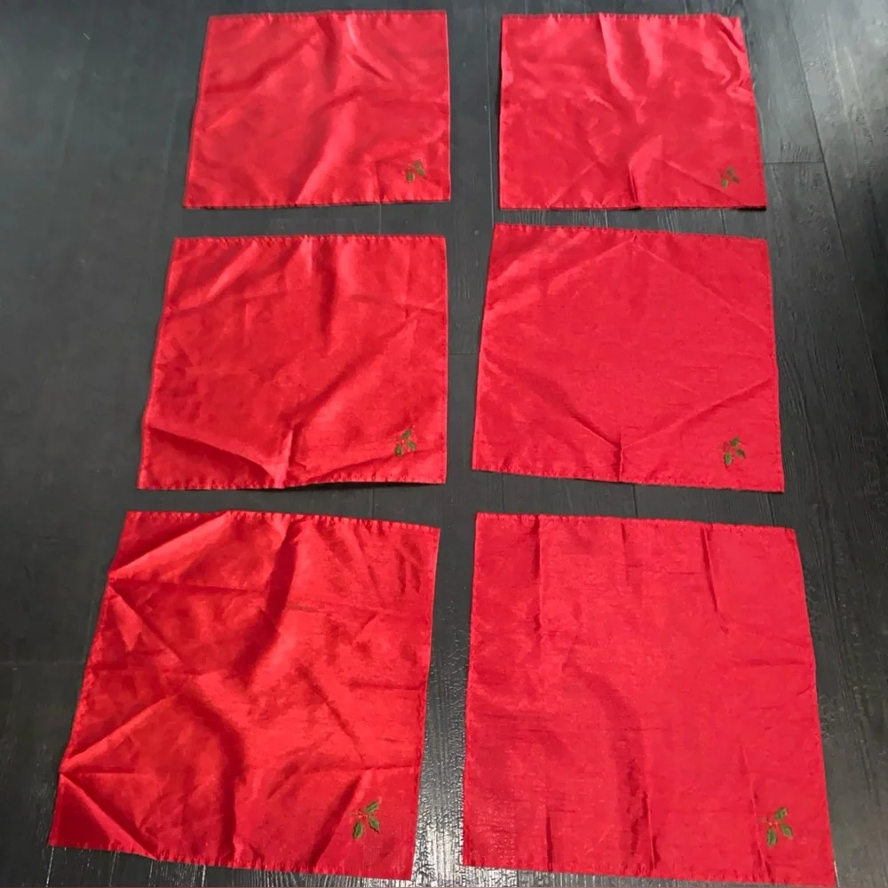 Cloth Holiday Christmas Dinner Napkins Embroidered Holly Berries‎ Set Of 6